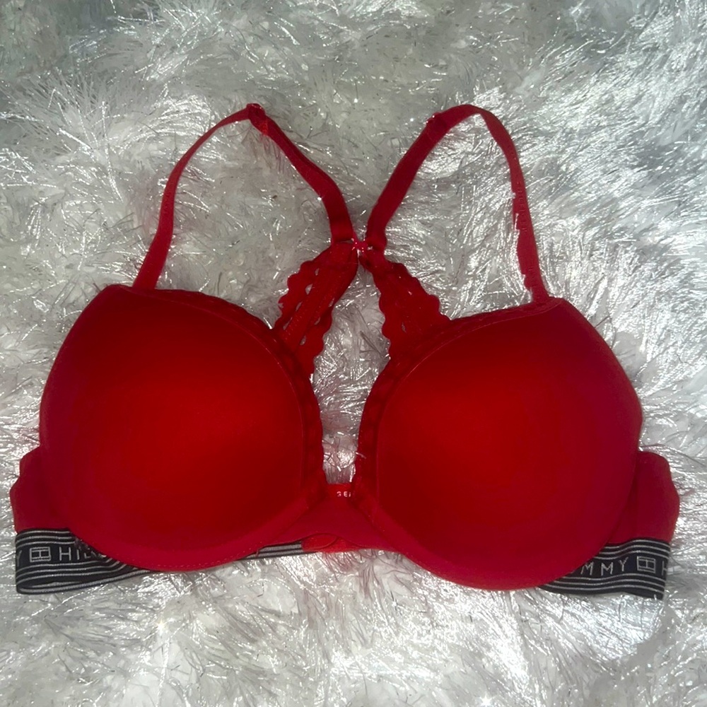 Tommy hilfiger bra